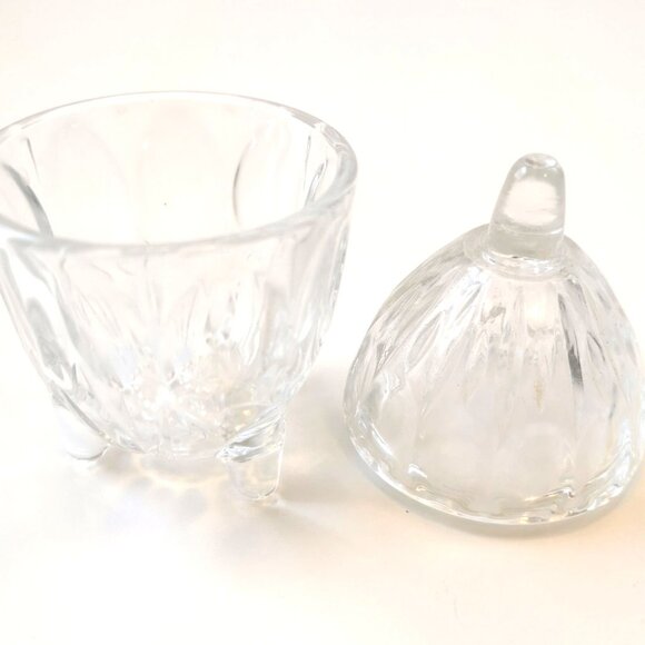 Vintage Clear Pressed Glass Vanity Jar with Lid – Footed Trinket - Picture 7 of 7
